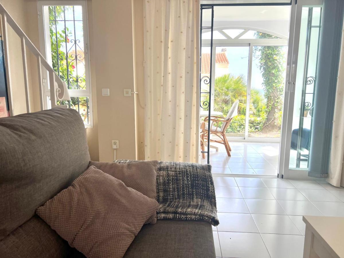 Fabulous Vacation In A 2 Bedroom Townhouse With 2 Terraces Overlooking The Sea, Suitable For 6 People 3 Swimming Pools Tennis And 200 Mts From The Sea El Faro Экстерьер фото