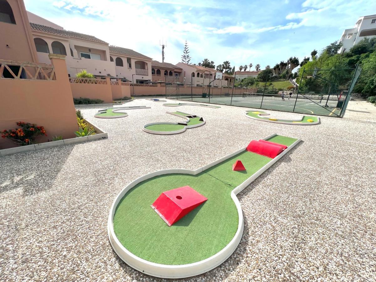 Fabulous Vacation In A 2 Bedroom Townhouse With 2 Terraces Overlooking The Sea, Suitable For 6 People 3 Swimming Pools Tennis And 200 Mts From The Sea El Faro Экстерьер фото