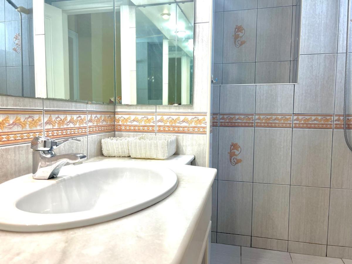 Fabulous Vacation In A 2 Bedroom Townhouse With 2 Terraces Overlooking The Sea, Suitable For 6 People 3 Swimming Pools Tennis And 200 Mts From The Sea El Faro Экстерьер фото