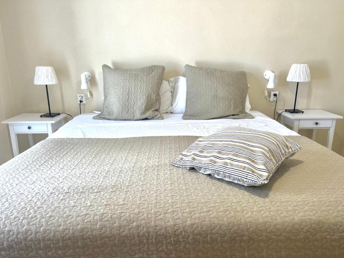 Fabulous Vacation In A 2 Bedroom Townhouse With 2 Terraces Overlooking The Sea, Suitable For 6 People 3 Swimming Pools Tennis And 200 Mts From The Sea El Faro Экстерьер фото